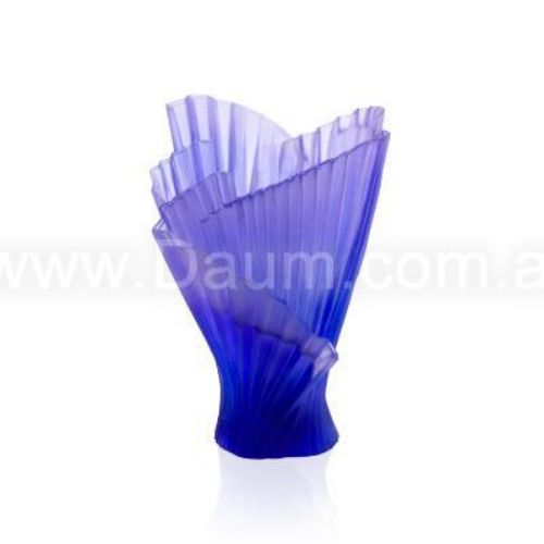 Picture of CROISIÈRE - MEDIUM LILAC PLEATED VASE