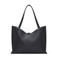 Picture of Victoria Tote  black